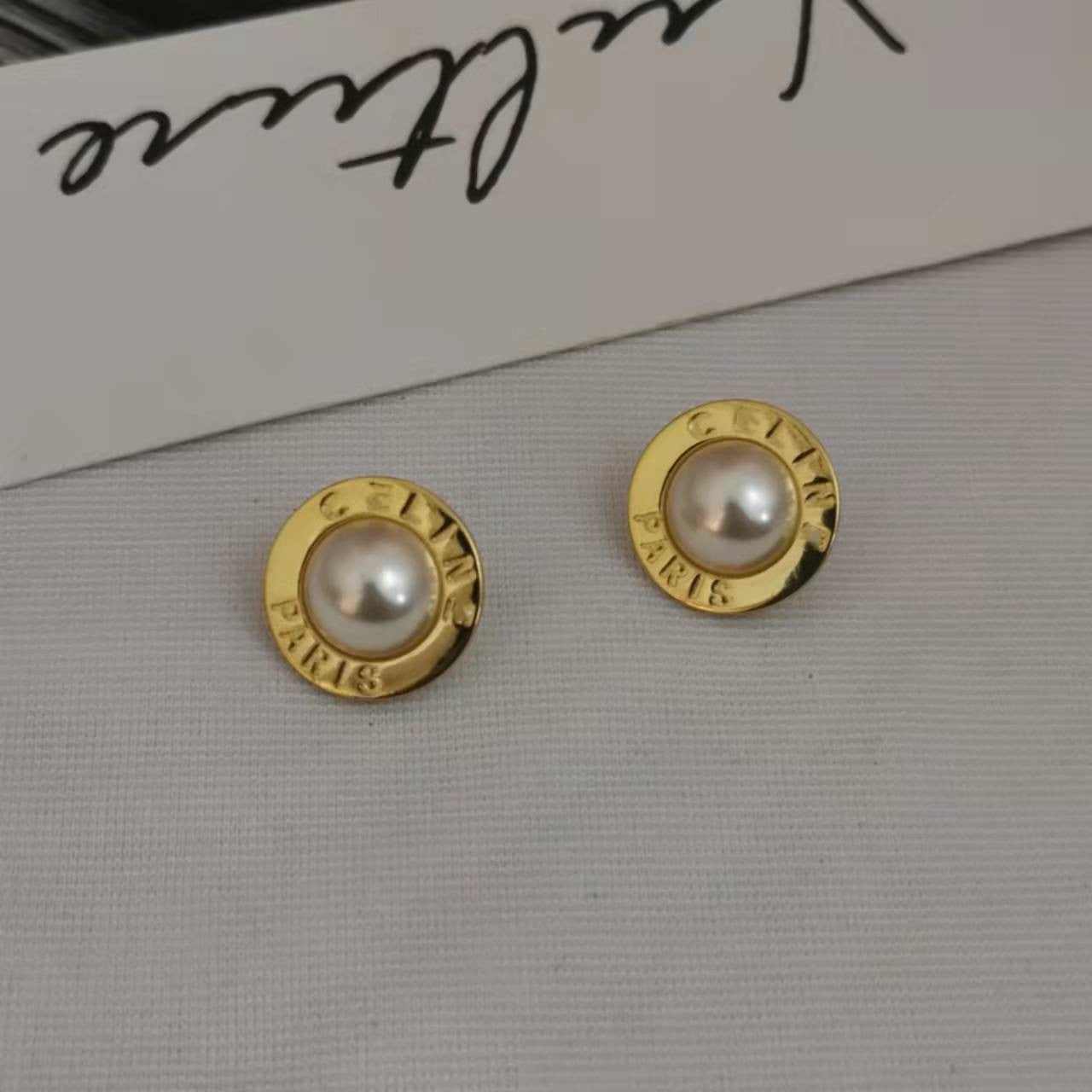 赛家cel珐琅珍珠纽扣耳钉复古港风款气质同款耳环简约法式耳钉女