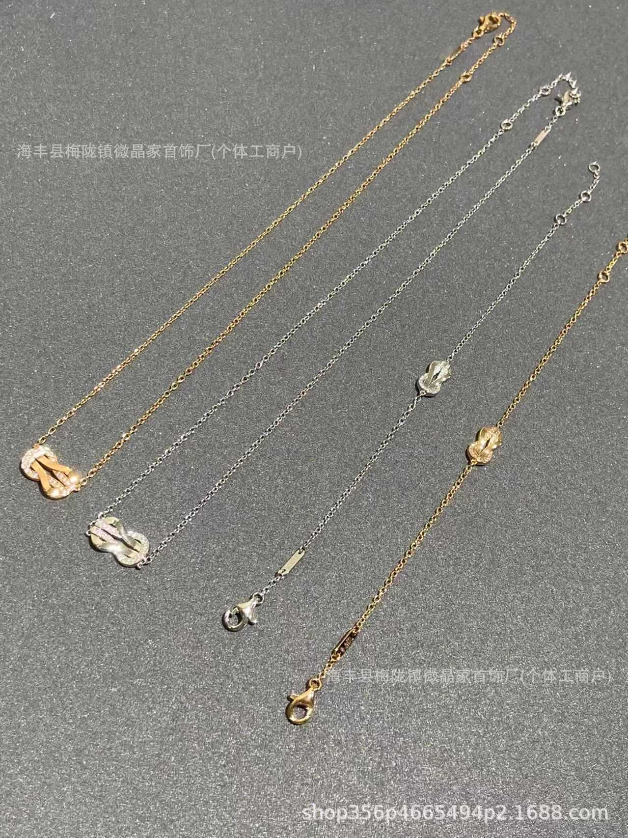 V金高版费雷德半钻8字扣项链小号8字马蹄扣手链不掉色厂家直销