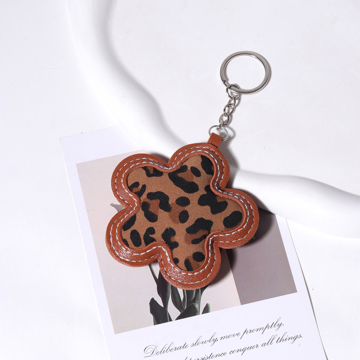 手工DIY碱水面包钥匙扣秋冬美拉德系可爱面包挂件学生情侣书包装