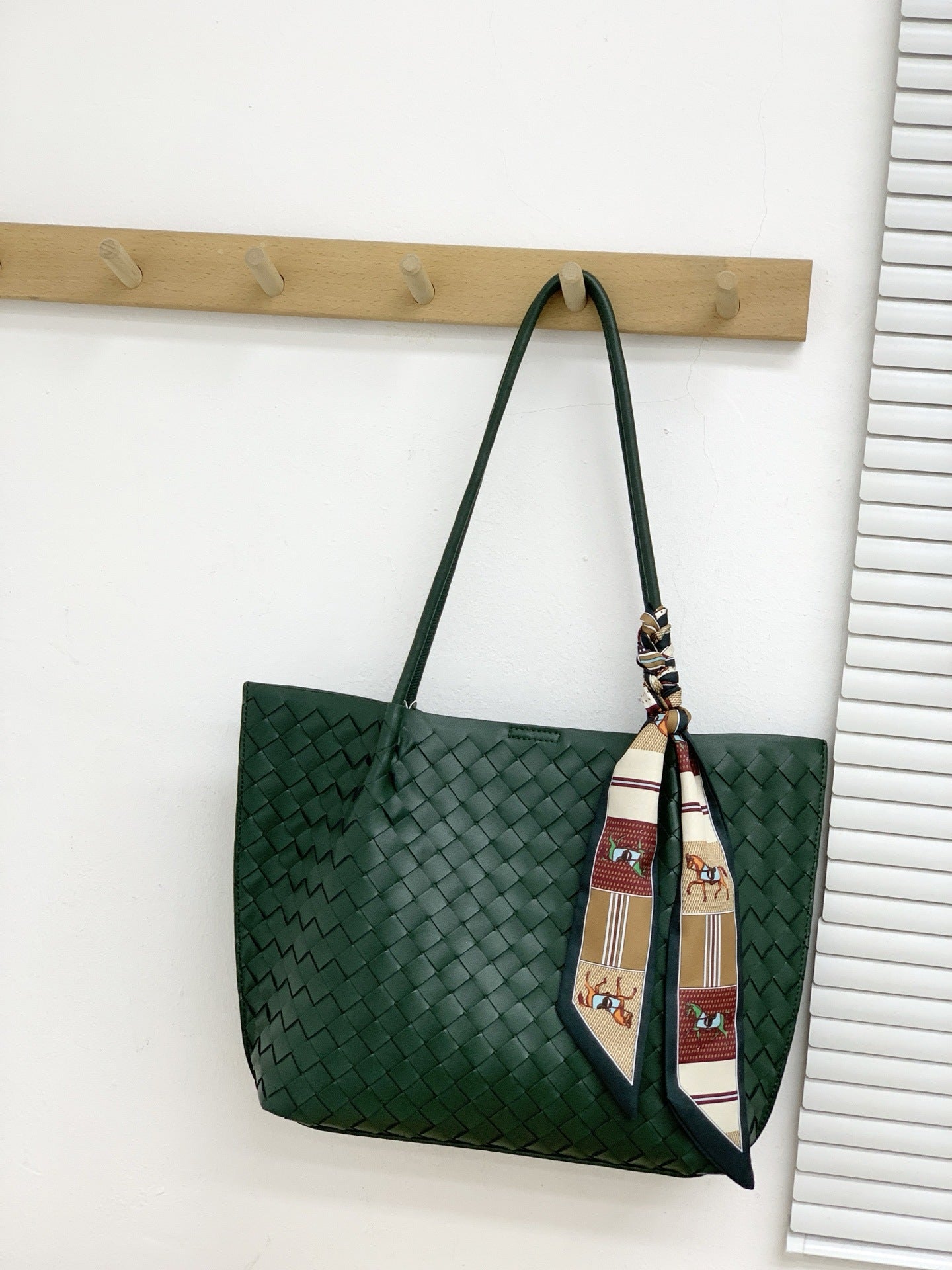 进口软牛皮手工编织手提包真皮女包菜篮子单肩斜挎包购物袋子母包