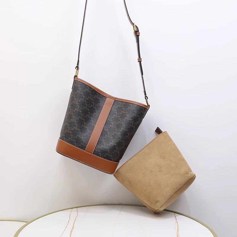 凯旋门水桶包2023新款秋冬老花大容量水桶包斜挎包真皮复古通勤包