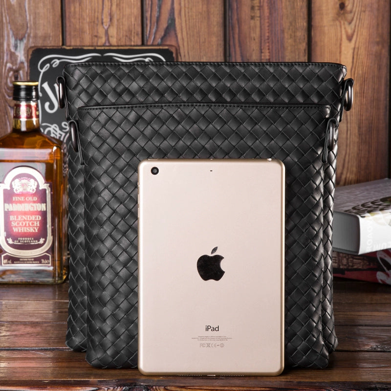 新款男士真皮单肩包休闲包头层牛皮斜挎包包男竖款商务编织男包潮